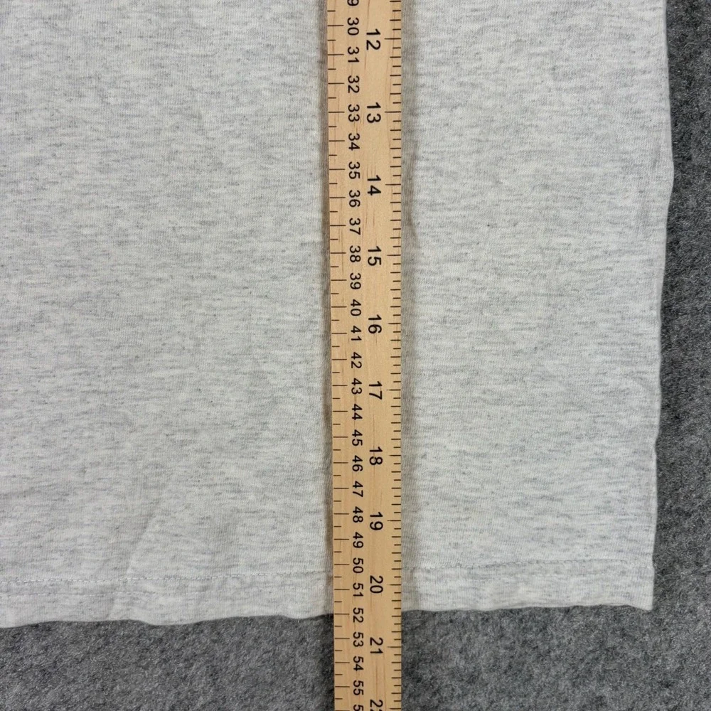 Disney‎ Winnie the Pooh T-Shirt Kids Gray Tigger Eeyore Piglet Graphic Vintage
